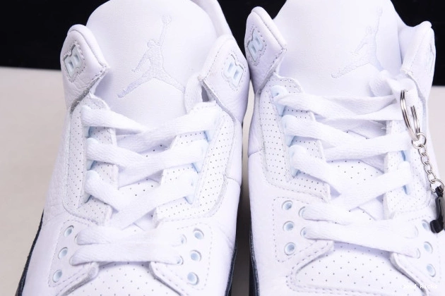 Rep AIR FRAGMENT DA3595-100 JORDAN 3 0812